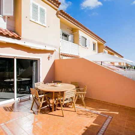 22 Beautiful Oasis 3 Bedrooms Duplex