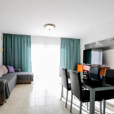 22 Beautiful Oasis 3 Bedrooms Duplex شقة *